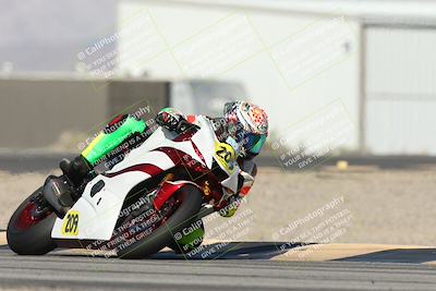 media/Jan-15-2026-Racers Edge (Thu) [[dfebeb70ab]]/2-A Group/Session 3 (Turn 16)/